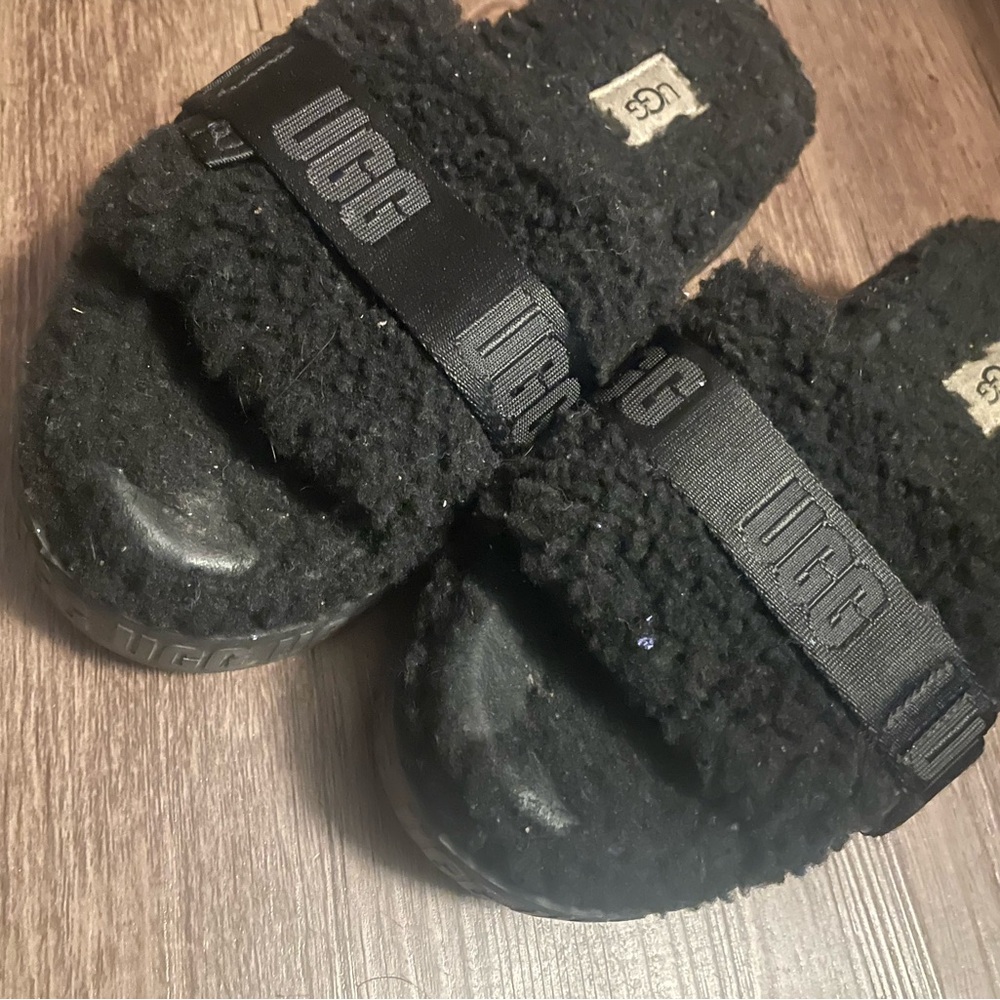 UGG Black Fuzzy Slide Sandals
